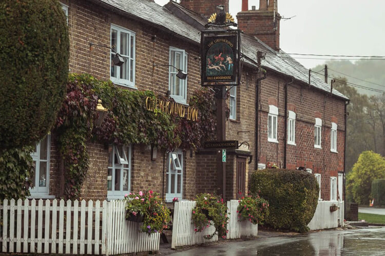 The Greyhound Inn - Image 1 - UK Tourism Online