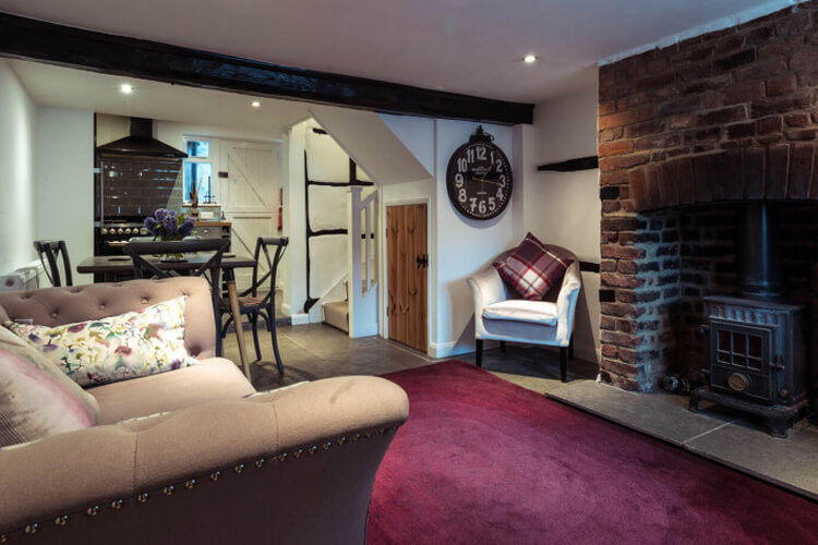 The Greyhound Inn - Image 2 - UK Tourism Online