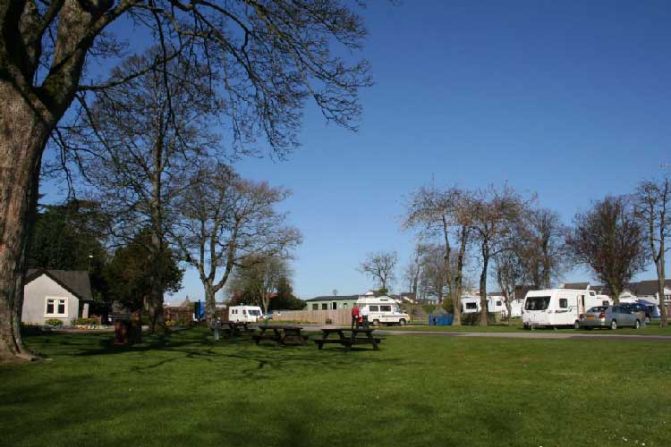 Woodlands Caravan Park - Image 3 - UK Tourism Online