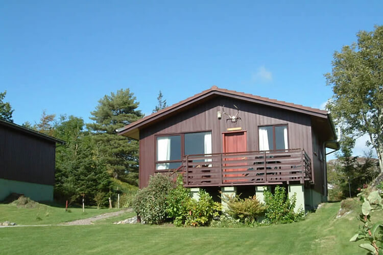 Caisteal Liath Chalets - Image 1 - UK Tourism Online