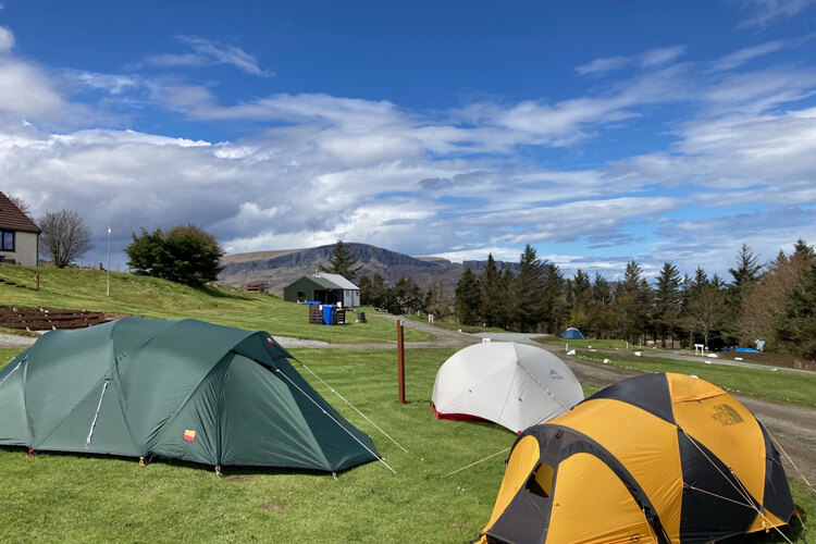 Staffin Caravan and Camp Site - Image 1 - UK Tourism Online