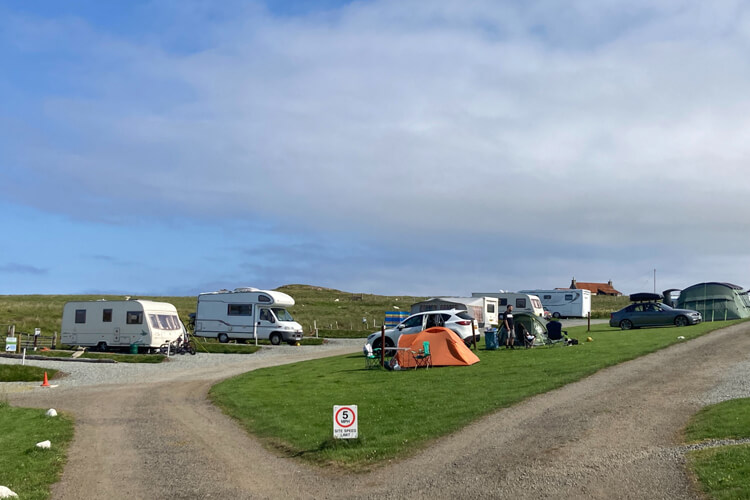 Staffin Caravan and Camp Site - Image 2 - UK Tourism Online