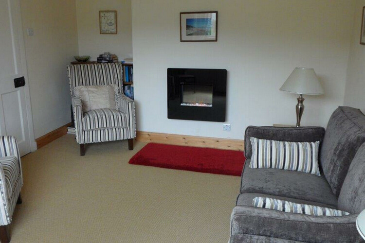 Machair Cottage - Image 3 - UK Tourism Online