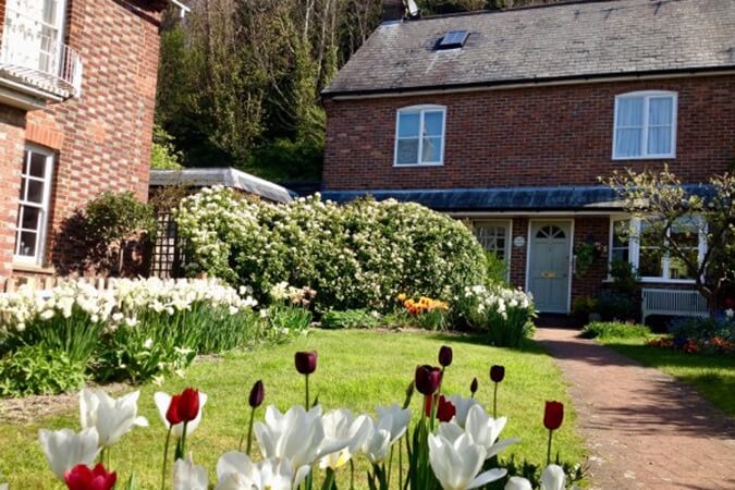 Garden Cottages Thumbnail | Lewes - East Sussex | UK Tourism Online