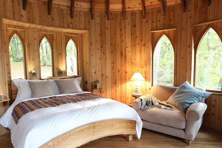 Hoots Treehouse - Image 3 - UK Tourism Online