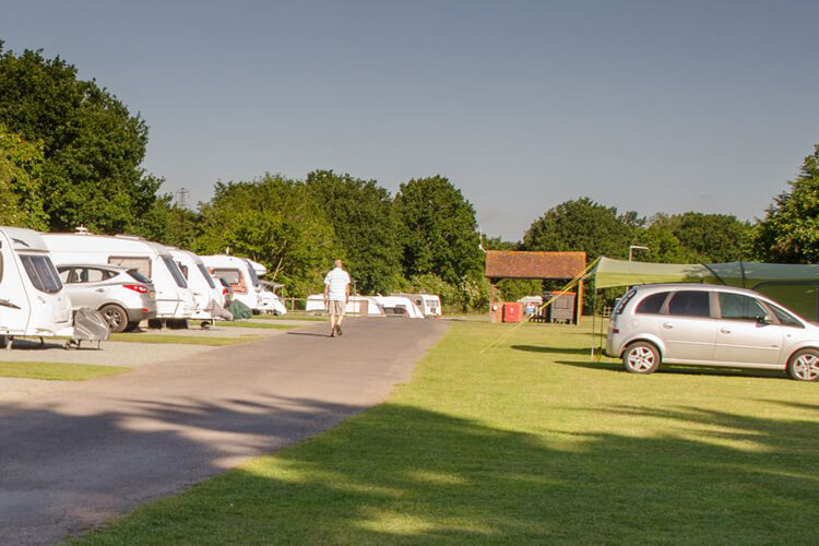 Tanner Farm Touring Caravan & Camping Park - Image 2 - UK Tourism Online