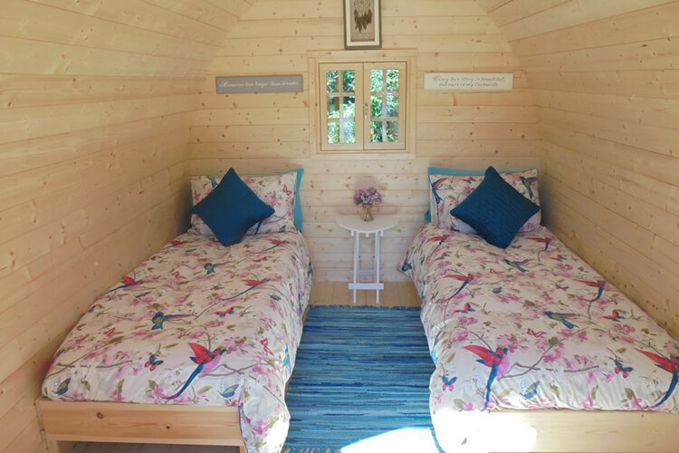 The Finches Caravan & Camping Site - Image 2 - UK Tourism Online