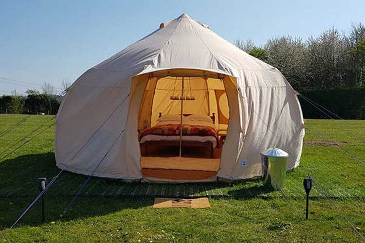 Rolling Fields Glamping - Image 2 - UK Tourism Online