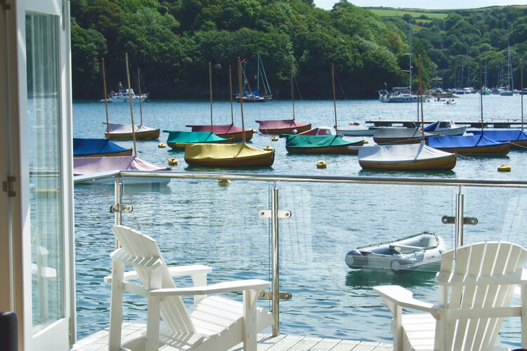 Fowey Cottages - Image 2 - UK Tourism Online