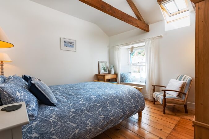 Gull's Nest Holiday Cottage Thumbnail | Mousehole - Cornwall | UK Tourism Online