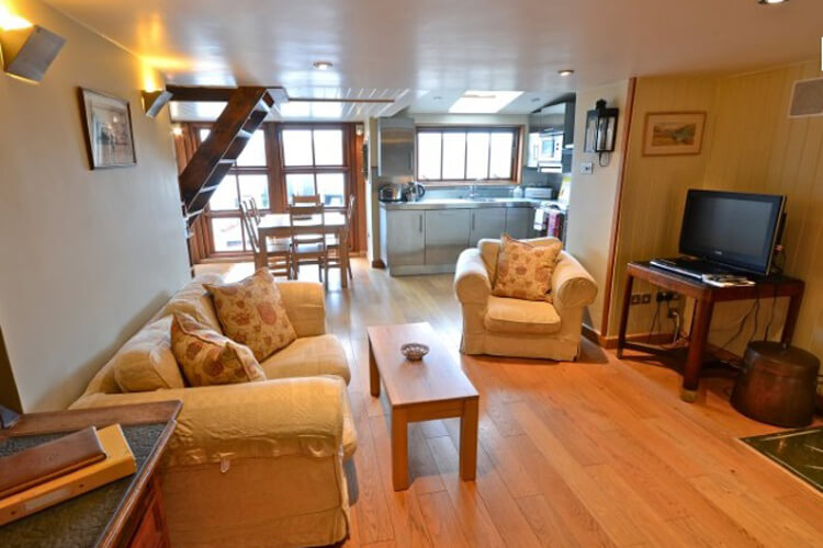 Polruan Dream Cottages - Image 2 - UK Tourism Online