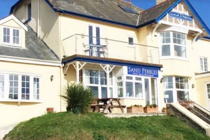 Sand Pebbles Hotel Bar and Restaurant Thumbnail | Kingsbridge - Devon | UK Tourism Online