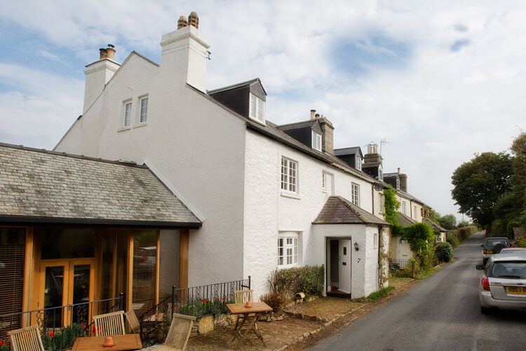 The Rock Inn - Image 1 - UK Tourism Online