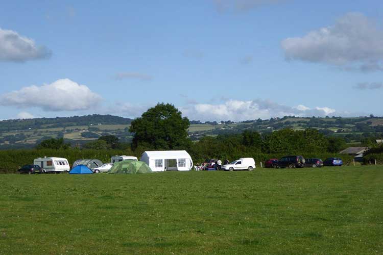 Crabbs Bluntshay Farm - Image 3 - UK Tourism Online