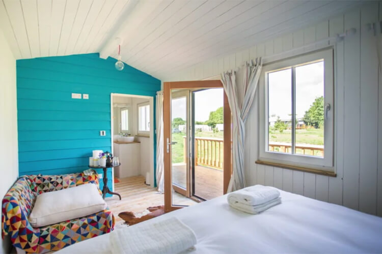 Glamping at the Holford Arms - Image 2 - UK Tourism Online