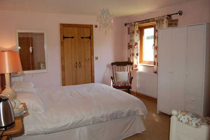 Country Comfort Bed & Breakfast Thumbnail | Shepton Mallet - Somerset | UK Tourism Online