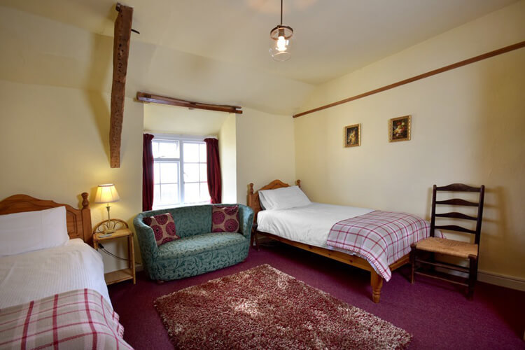 Harbour Cottage - Image 4 - UK Tourism Online