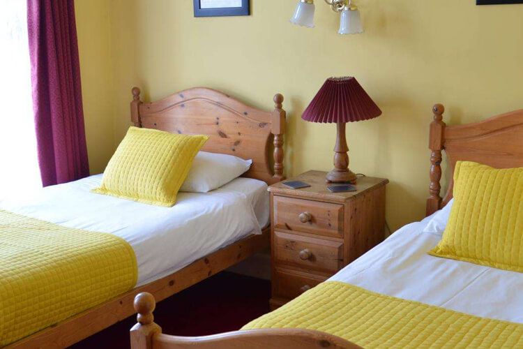 Victoria Lodge Guest House - Image 3 - UK Tourism Online