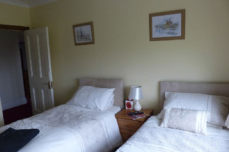 Brynawel Farm B&B - Image 5 - UK Tourism Online