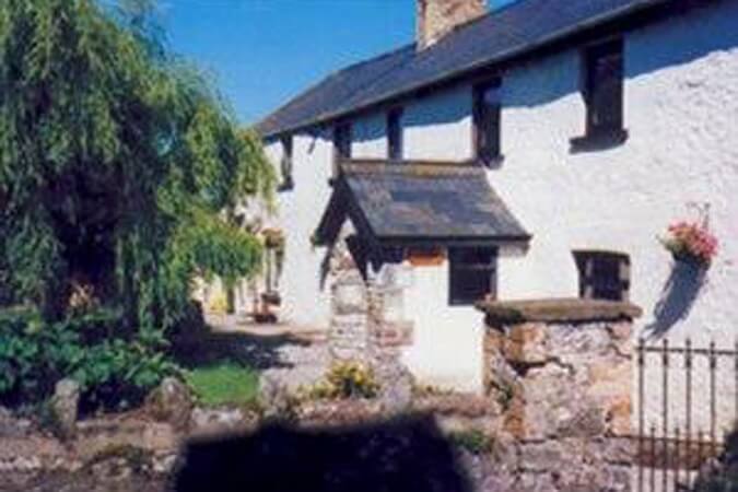 Clawdd Coch Guest House Thumbnail | Cowbridge - Cardiff and South East Wales | UK Tourism Online