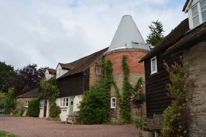 Establishment Photo of Whitewells Farm Cottages - UK Tourism Online