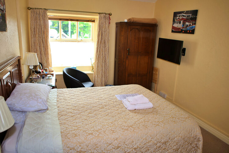 Wortley Cottage Guest House - Image 3 - UK Tourism Online